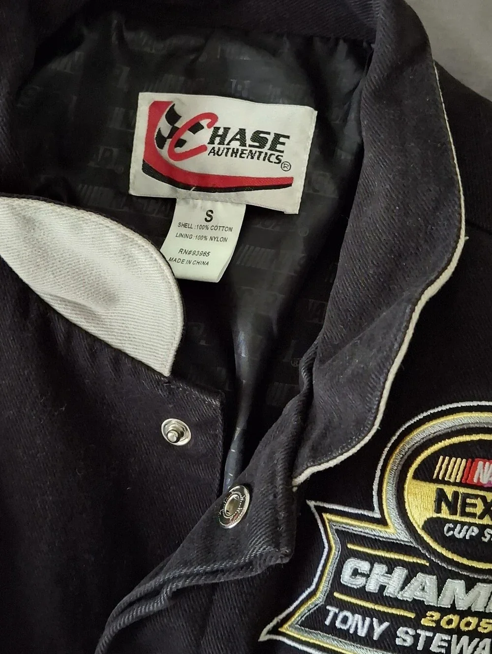 Chase Authentics Black and White Tony Stewart Racing Bomber